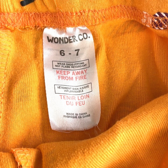 Wonder Co Kids Candy Crew Halloween Pajama Set, Size 6/7 - Picture 5 of 5